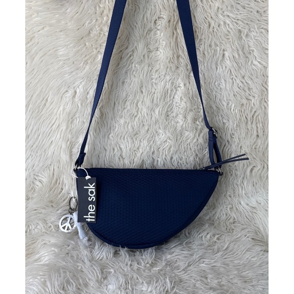 The Sak Handbags - NWT The Sak Tess Navy Blue Quilted Recycled Polyester Crossbody Bag Travel Beach